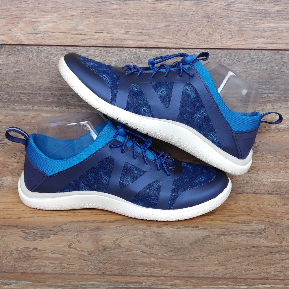 *NEW* Land's End Water Shoes